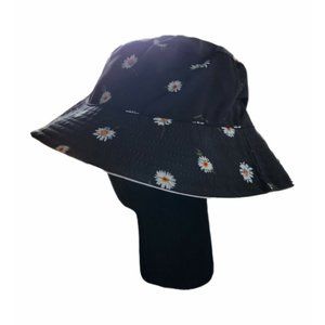 Black Daisy Bucket Hat NWT Alice + Olivia by Stacey Bendet Reversible Gardening